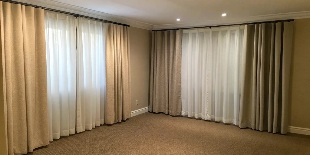 The Curtain Mistake That’s Secretly Shrinking Your Room